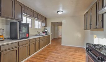 850 W 132nd St, Compton, CA 90222