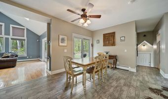 32 Wellesley Dr, Bedford, NH 03110