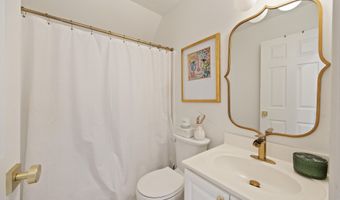 107 Bryan Dr, Beaufort, SC 29902
