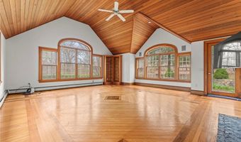 180 Ross Hill Rd, Charlestown, RI 02813
