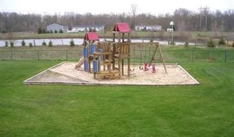 6310 Groen Ct, Allendale, MI 49401