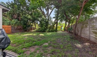 2121 IVANHOE Rd, Orlando, FL 32804
