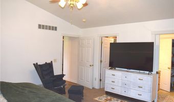 4777 Waterloo Rd, Atwater, OH 44201