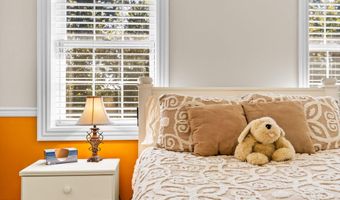 21194 Lawrence 2230, Aurora, MO 65605