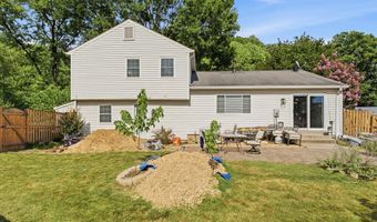 6812 LAMP POST Ln, Alexandria, VA 22306