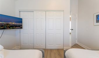 5676 Birchwood Cir, Las Vegas, NV 89120