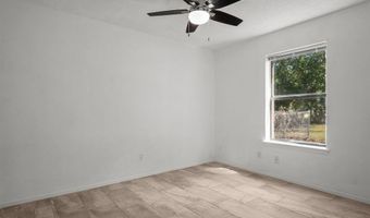 1402 King St, Weatherford, TX 76086