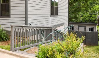 31 Lilac St, Asheville, NC 28806