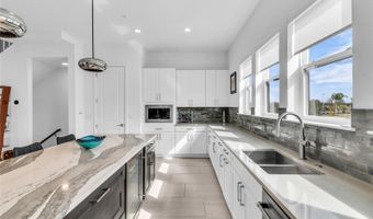 2402 ADDALIA Aly, Orlando, FL 32804