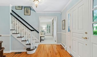 28 Royle Rd, Darien, CT 06820