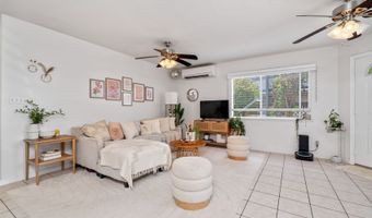 1607 Makiki St B, Honolulu, HI 96822