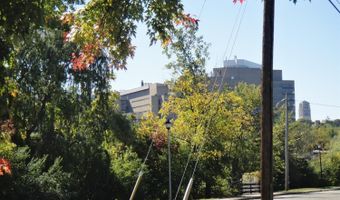 1249 Island Dr 101, Ann Arbor, MI 48105