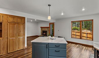 4690 Southpark Bluff Dr, Anchorage, AK 99516