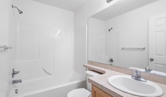 15400 SW MALLARD Dr 102, Beaverton, OR 97007