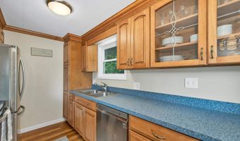 9 Elaine Dr, Belmont, NH 03220