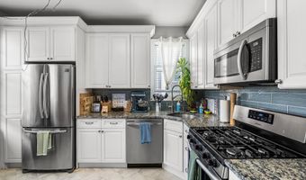 99 W 37TH St, Bayonne, NJ 07002