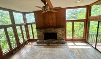 53 LEIGH Ct, Basye, VA 22810