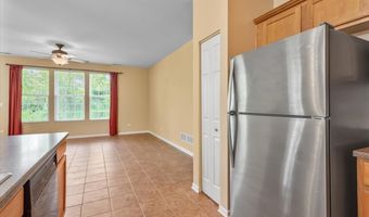 16 Christie Ct 16, Algonquin, IL 60102