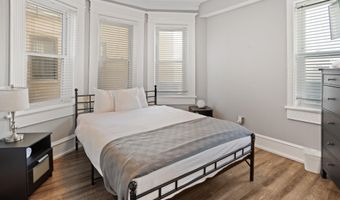 114 S Raleigh Ave, Atlantic City, NJ 08401