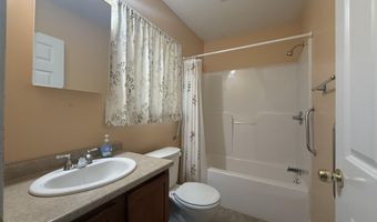 1434 Ohio St, Bangor, ME 04401