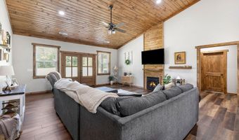 1897 White Oak Rd, Albertville, AL 35950
