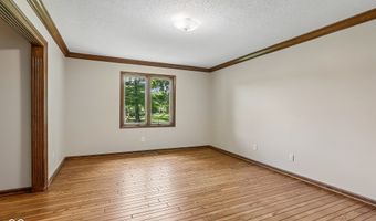1853 Winding Ridge Ct, Indianapolis, IN 46217