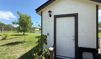 104 Augusta Cir, Aransas Pass, TX 78336