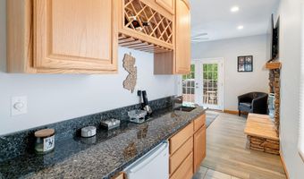 629 Lloyd Rd, Aberdeen, NJ 07747
