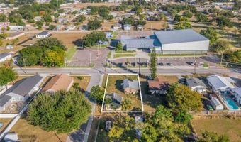 402 BENNETT St, Auburndale, FL 33823