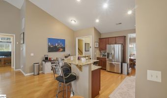 191 Gossamer Dr, Boiling Springs, SC 29316