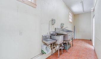 147 AVENUE E, Bayonne, NJ 07002