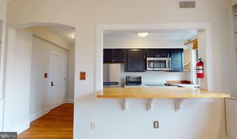 18 9TH St NE 405, Washington, DC 20002