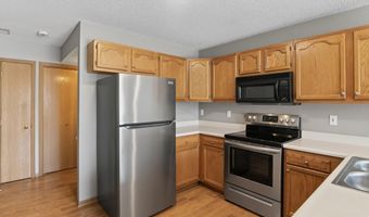 4146 Eisenhower Ln 4, Ames, IA 50010