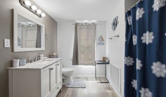 117 N 10th St, Beatrice, NE 68310