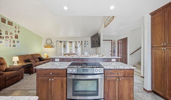 203 W Wagon Wheel Pr NW, Benton City, WA 99320