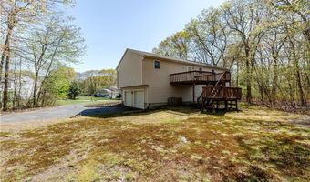 136 Hope Hill Ter, Cranston, RI 02921