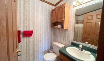 409 233RD St, Aledo, IL 61231