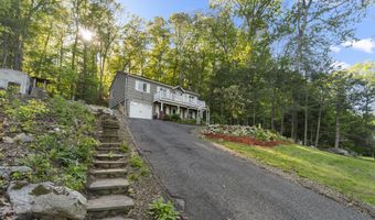 30 Marldon Rd, Danbury, CT 06804