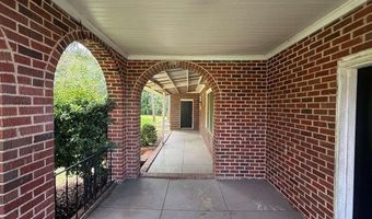 328 S Main St S, Ashburn, GA 31714