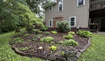 206 Meadow Ridge Dr, Bardstown, KY 40004