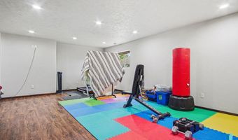 101 S Summer Ave, Brandon, SD 57005