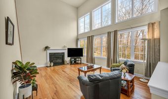 284 Northington Dr, Avon, CT 06001