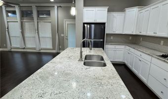 4702 SW Birmingham St, Bentonville, AR 72713