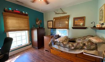 96 Connaheta Ave, Andrews, NC 28901