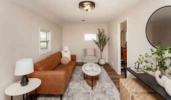 1132 Northwestern Ave, Ames, IA 50010