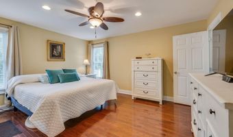 18518 Keeneland Ln, Abingdon, VA 24211