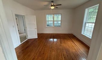 822 Chestnut St, Camden, SC 29020