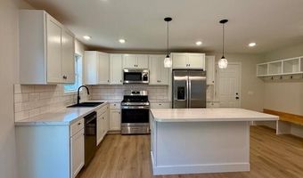 3212 Signal Point Dr, Allegan, MI 49010