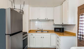 215 Madison St NE, Albuquerque, NM 87108