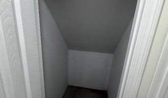30 Gaglione Ct 2, Cranston, RI 02921